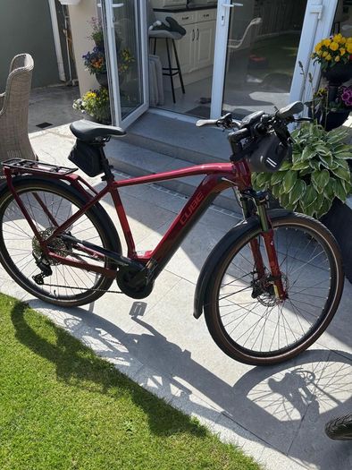 2 Cube Touring Hybrid EXC