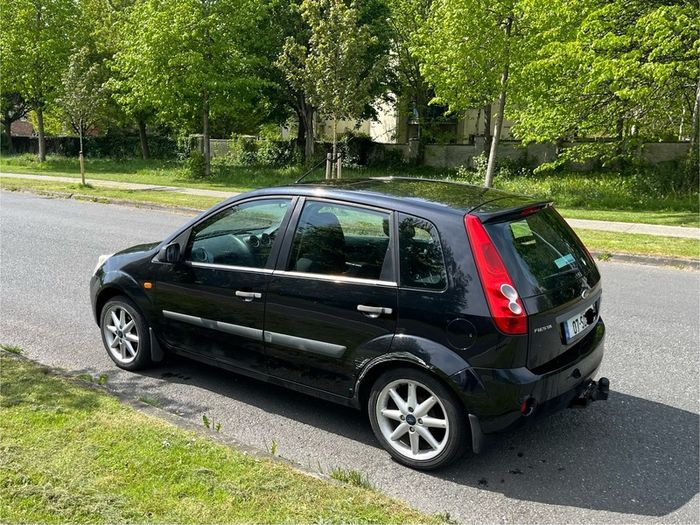 2007 Ford Fiesta