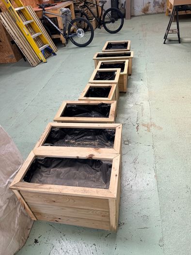 Various sizes last of clearing stock