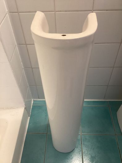 WHB Pedestal.