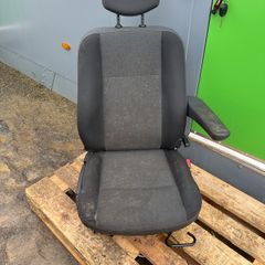 Renault master 2021 drivers seat