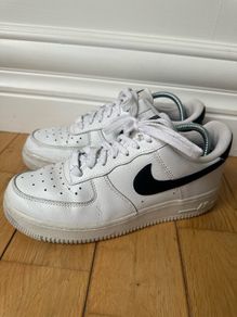 Nike Air Force 1