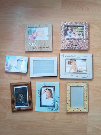 Various photo frames  8pcs