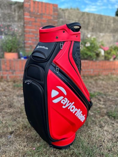 Taylormade Stealth Tour Bag