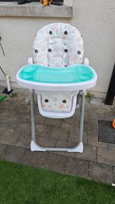 Adjustable baby seat