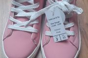 girls laced high tops