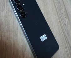Samsung Galaxy s25 FE
