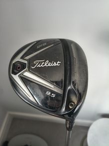 Titleist 915 D3 Driver