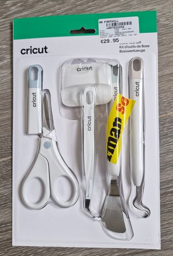 Cricut Explore 3 package deal (machine, heat press, all tools, HTV and more)