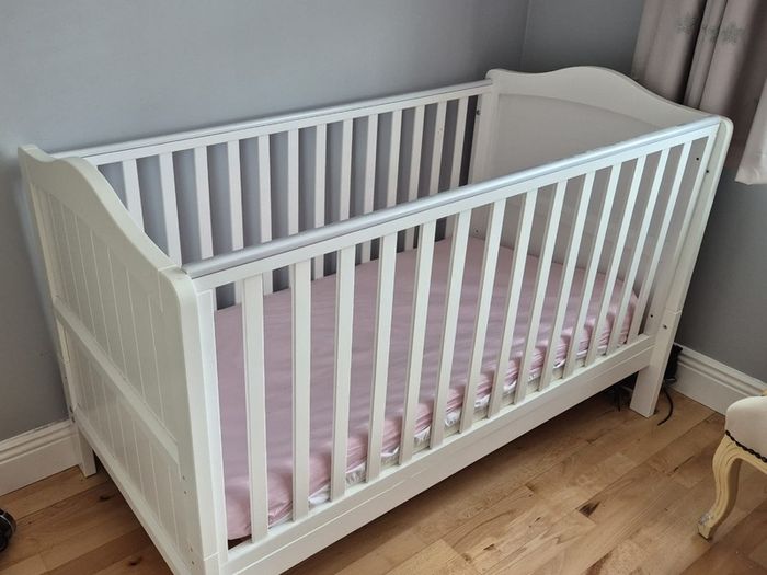 Junior Bed / Cot