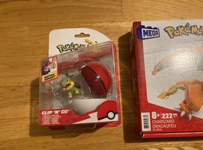 Pokemon figurines- Turtwig and Charizard