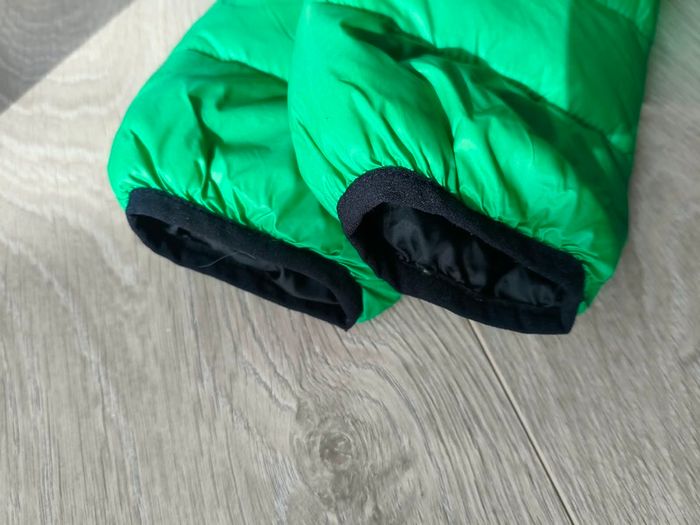 Dunnes Stores green puffer jacket - age 9-10