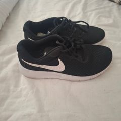 Nike black and white