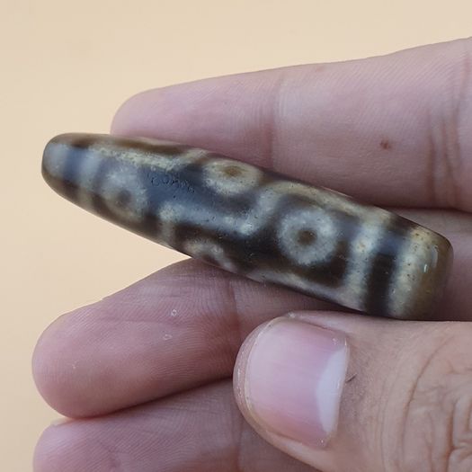 Vintage 9 Eyes Himalayan Tibetan Agate Dzi Bead Amulet