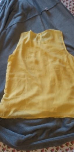 Lemon Sleeveless Top