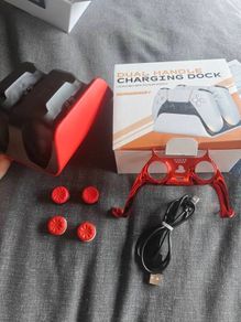 Accessories Charging Dock for PS5 dual handle + pairs of grips + detail for customize your dual sense