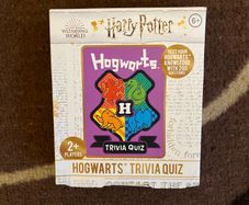 Boardgame Harry Potter card game hogwarts trivia quiz