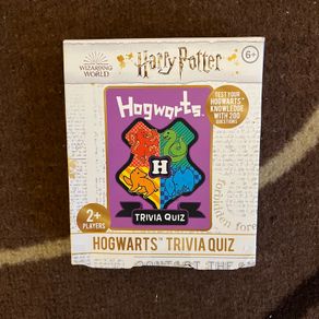 Boardgame Harry Potter card game hogwarts trivia quiz