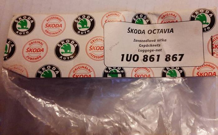 New skoda luggage net for your booth