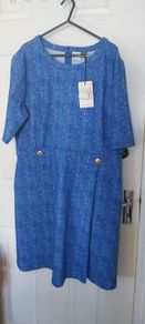 Ladies dress.Brand new