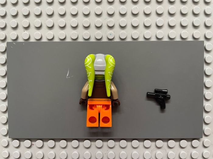 lego Star Wars sw0576 Hera Syndulla minifigure- Dark Tan Arms