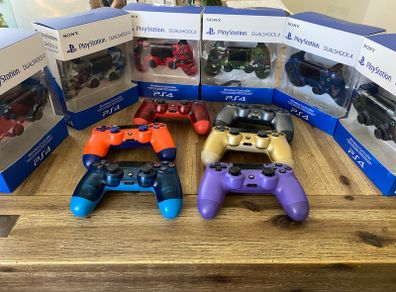PlayStation 4 Controllers