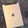 iPad 9.7 (2017) 5th Gen 32GB - WiFi + 4G - Space Grey Image 2