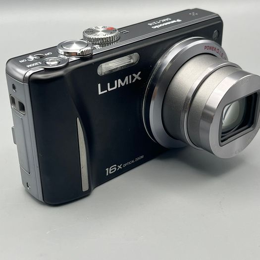 Panasonic Lumix DMC-TZ18 14.1MP Digital Camera Black - Full Kit