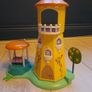 Peppa pig toy tower with accessories. No missing parts Image 2