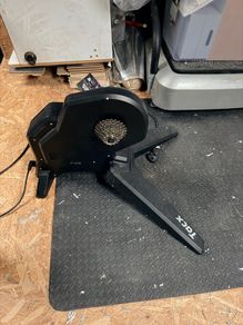 Tacx Flux turbo trainer