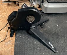 Tacx Flux turbo trainer
