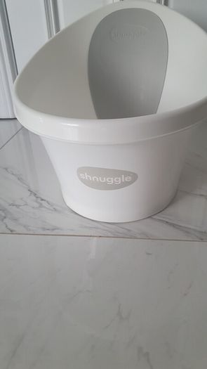 Shnuggle Baby Bath