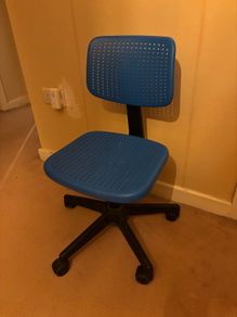 childrens swivel chair