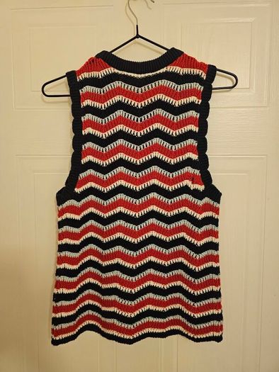 Retro style sleeveless knit top, 100% cotton size L(UK12)
