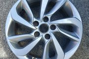 1 x Original Hyundai Tucson (2015-18) Spare 17'' Alloy Wheel - Nationwide Delivery