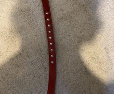 Spiked choker collar