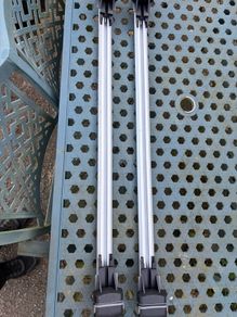 Roof bars