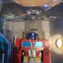 Transformers War for Cybertron: Earthrise Optimus Prime 7'' Image 3
