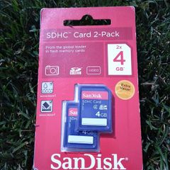 4GB Sandisk (x2)
