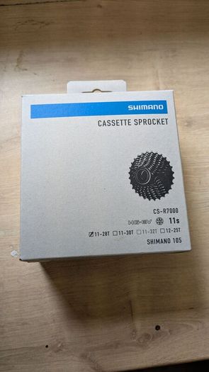 shimano 105 CS-R7000 11-Speed