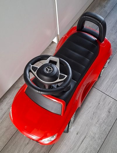 Mercedes benz c class car