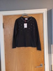 Savida Soft Jumper.  S.Medium --12.  B.N.W.T