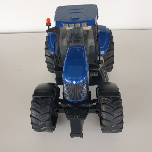 Bruder New Holland toy tractor 2004