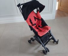 Gb Pockit stroller with storage bag