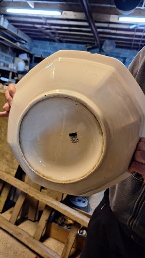 Vintage basin