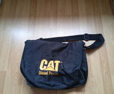 Caterpillar courier bag