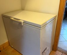 Belling chest freezer 202L