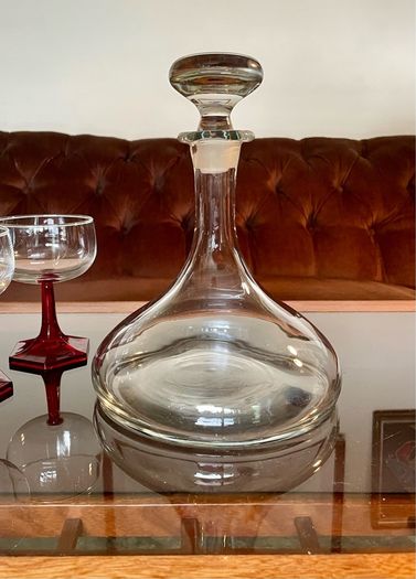 Vintage Full Bodied Red Wine Glass Decanter Original Stopper