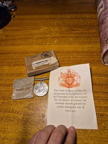 Vintage WWII War Medal 1939-1945 - King Georg VI - Lion standing on 2-headed Dragon.