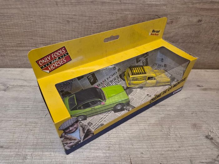 Only Fools and Horses Corgi Capri & Reliant Trotter Van Double Set